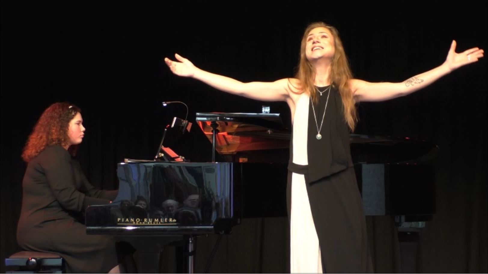 Fabrik für Kultur Düren - Duo Nadiia Sheremetieva / Irina Stoianova